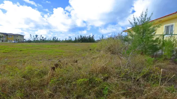 Lot 3 Bayview Court, Bahamia West,