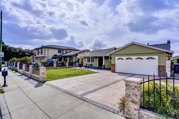 683 N White Rd, San Jose, CA 95127