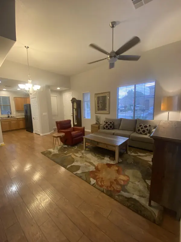 8128 Whiteriver Plateau Ln, Las Vegas, NV 89178