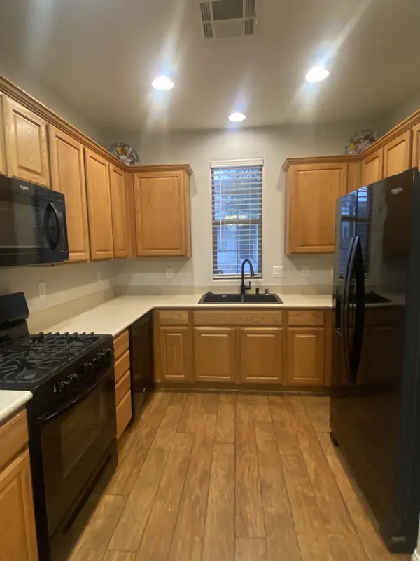 8128 Whiteriver Plateau Ln, Las Vegas, NV 89178