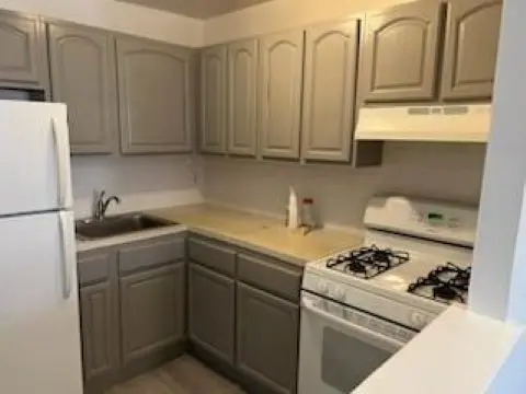 351 N Broadway #2D, Yonkers, NY 10701