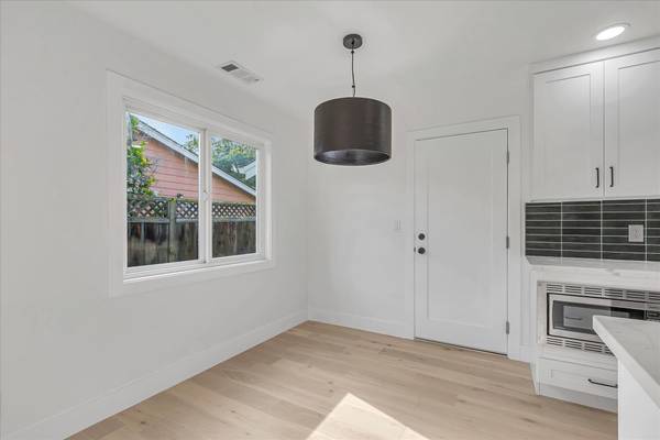 1635 Alison Ave Mountain View, CA 94040