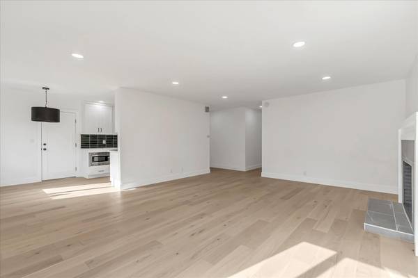 1635 Alison Ave Mountain View, CA 94040