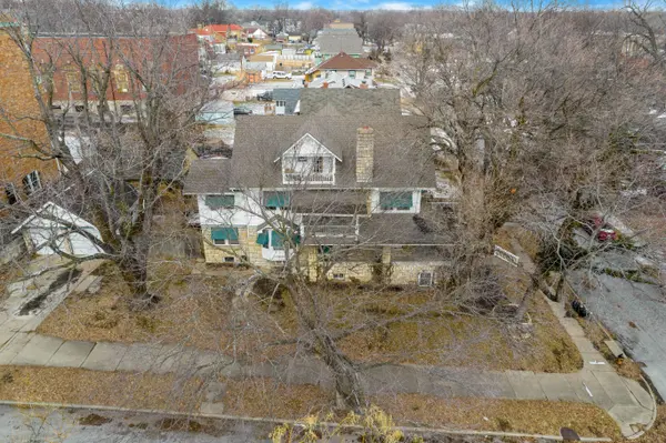 140 Chelsea Ave, Kansas City, MO 64123