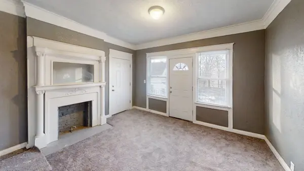 3210 E 13th St, Kansas City, MO 64127