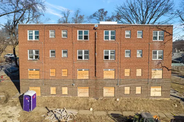 145 Hardesty Ave, Kansas City, MO 64123