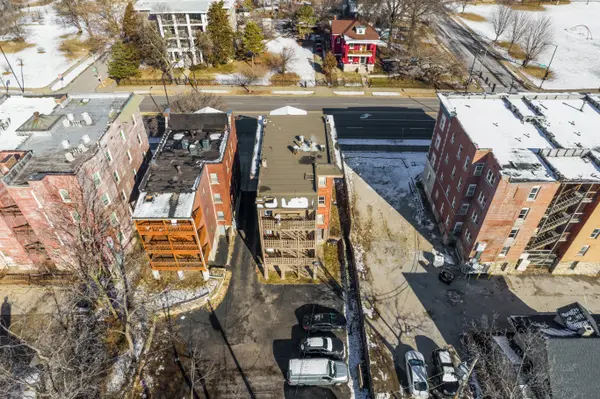 2107 E Linwood Blvd, Kansas City, MO 64109