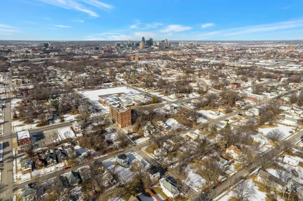 2454 Benton Blvd, Kansas City, MO 64127