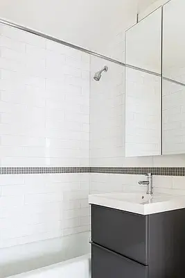 300 E 34th St ##20K, New York, NY 10016