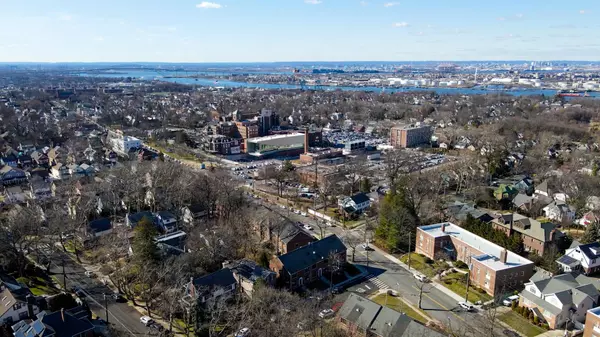 78 Hart Blvd Staten Island, NY 10301