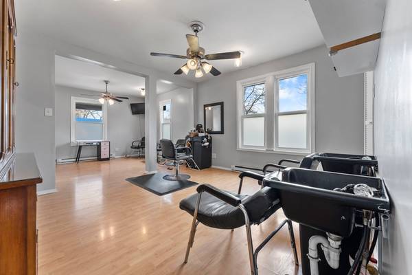 409 Taylor St New Castle, PA 16101