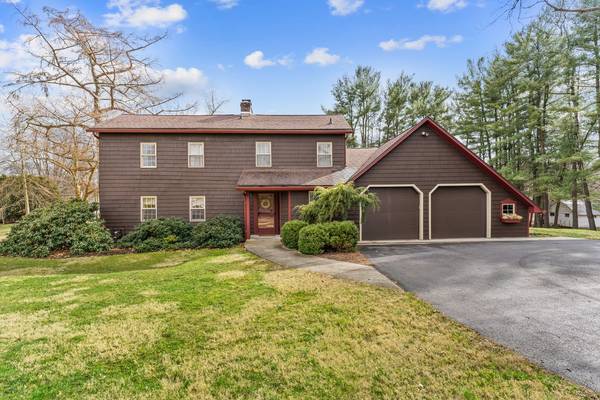 567 W Neshannock Ave, New Wilmington, PA 16142