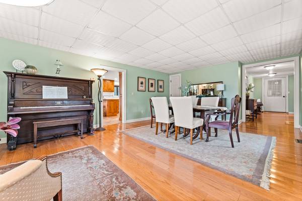 567 W Neshannock Ave New Wilmington, PA 16142