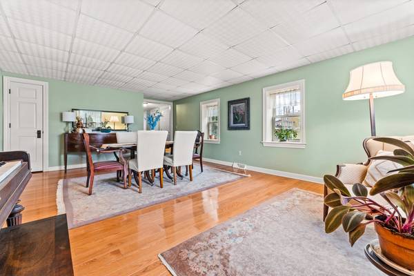 567 W Neshannock Ave New Wilmington, PA 16142