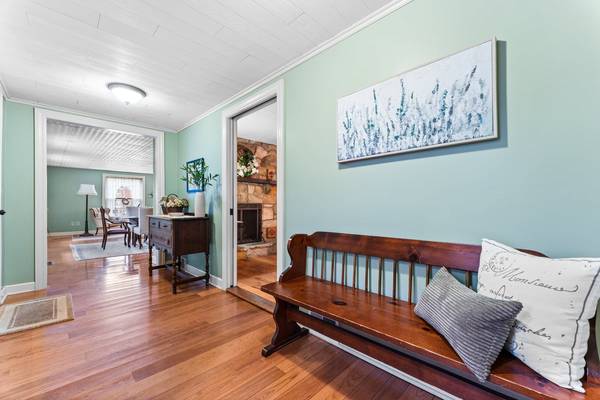 567 W Neshannock Ave, New Wilmington, PA 16142