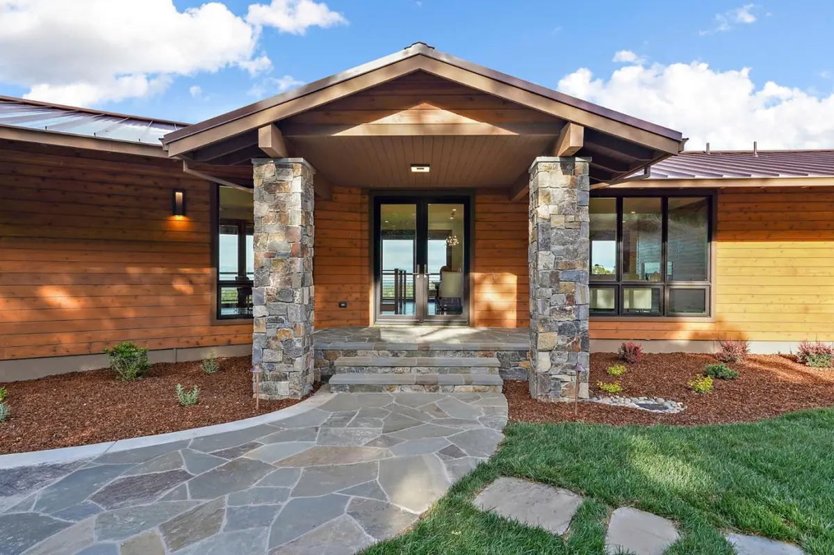 20520 Montalvo Heights Dr, Saratoga, CA 95070