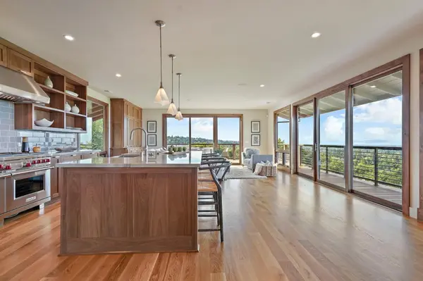 20520 Montalvo Heights Dr, Saratoga, CA 95070