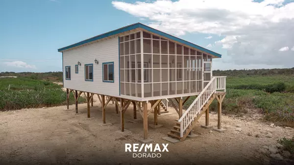 Grand Belize Estate Ambergris Caye,,2 bedroom wooden home
