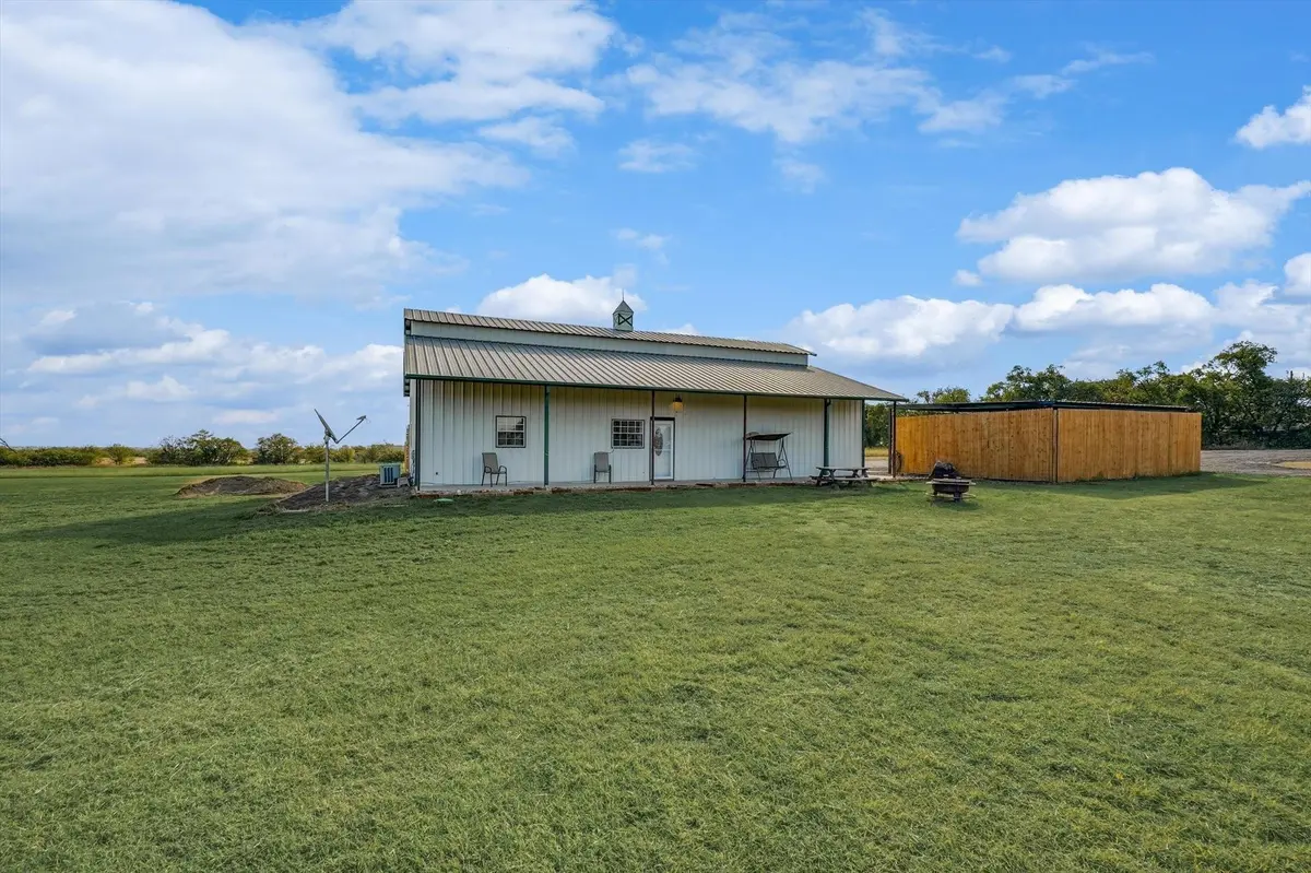 8709 Bernard Rd #6016, Sanger, TX 76266