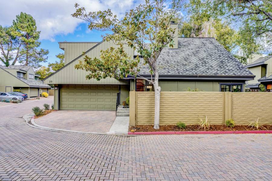 670 San Antonio Rd #20, Palo Alto, CA 94306