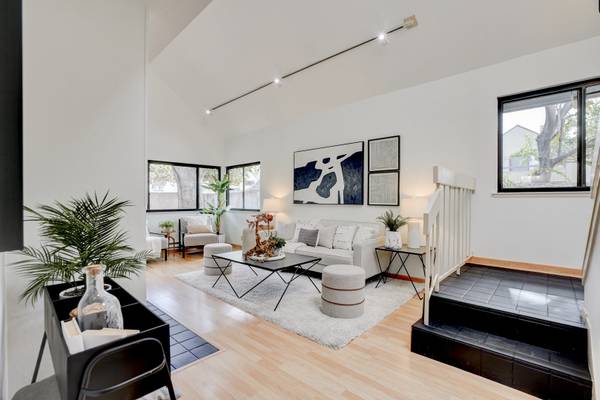 670 San Antonio Rd #20 Palo Alto, CA 94306