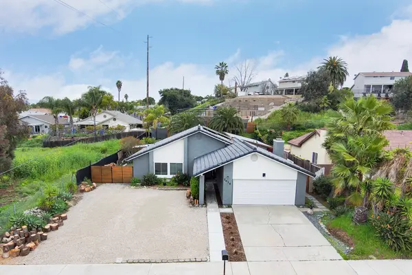 2636 Sycamore Dr, Oceanside, CA 92056
