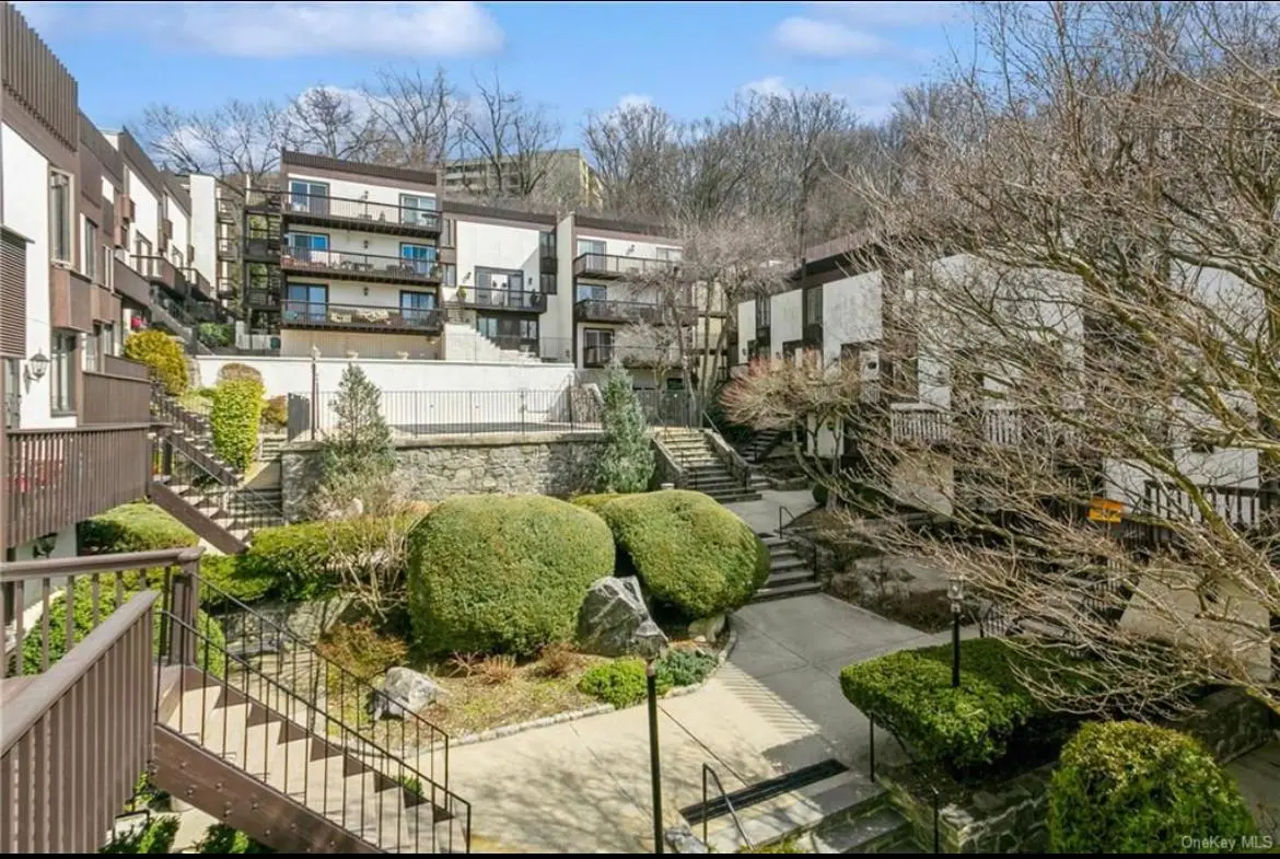 1200 Warburton Ave Apt 1 #1