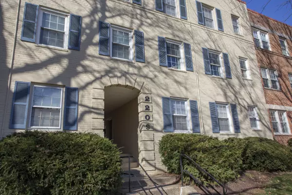 Silver Spring, MD 20910,2206 Washington Ave #302