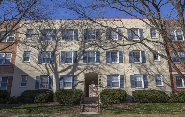 Silver Spring, MD 20910,2206 Washington Ave #302