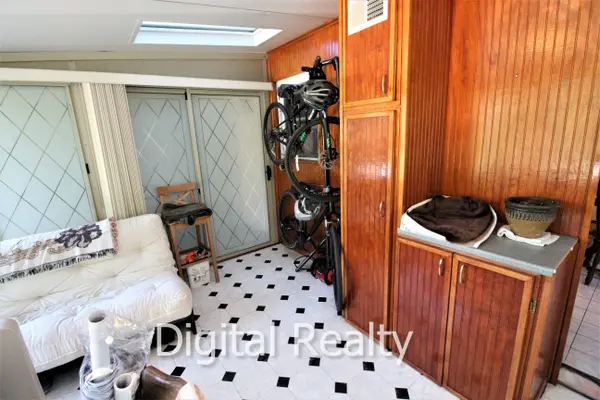 116 Massasoit St, Waltham, MA 02453