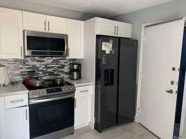 11086 Long Boat Dr, Hollywood, FL 33026