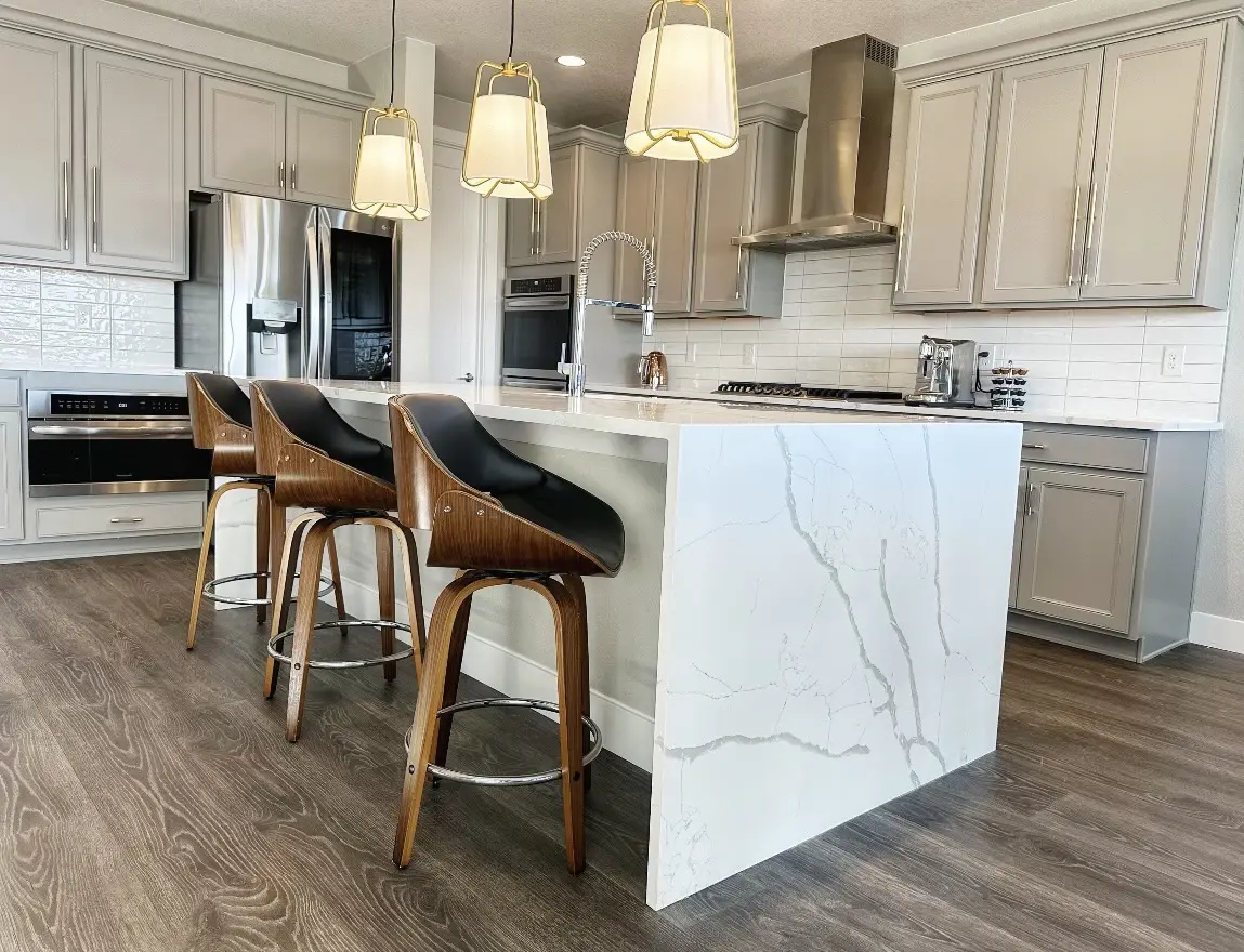 7042 S Undergrove Way, Aurora, CO 80016