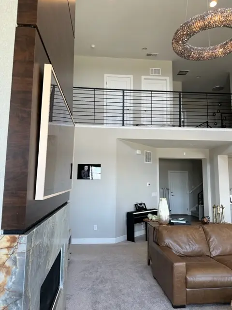 7042 S Undergrove Way, Aurora, CO 80016