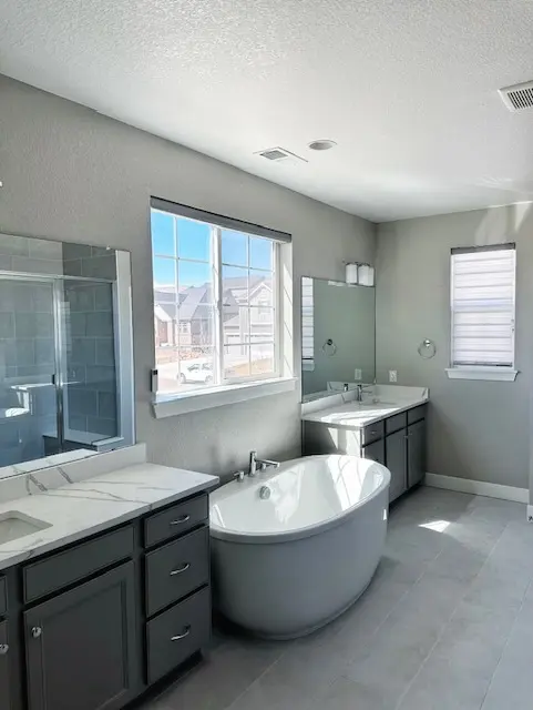 7042 S Undergrove Way, Aurora, CO 80016