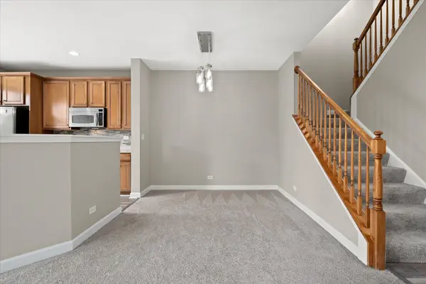 461 Dancer Ln, Oswego, IL 60543