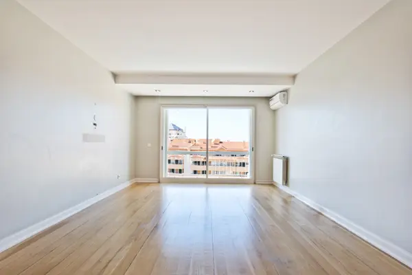 Excellent 4 Br Apartment w/ Ocean View in Cascais, Portugal,