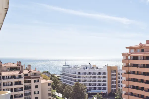 Excellent 4 Br Apartment w/ Ocean View in Cascais, Portugal,