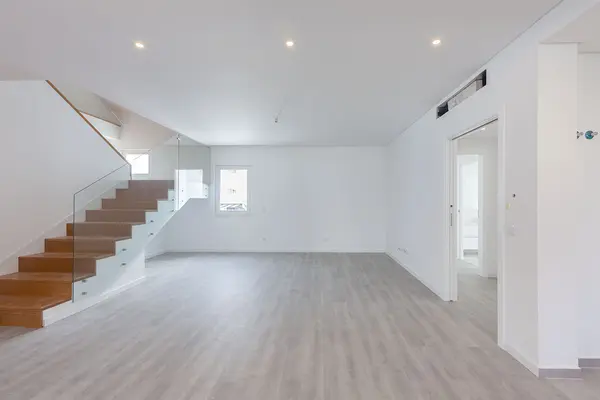 New 4 Bedroom Duplex in the Center of Parede, Cascais,