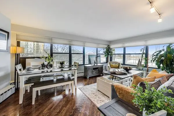 3410 N Lake Shore Dr #3D, Chicago, IL 60657