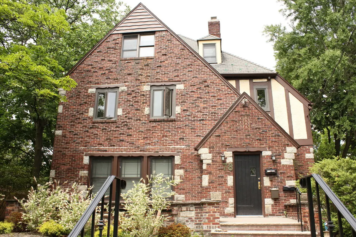 78 Hart Blvd, Staten Island, NY 10301