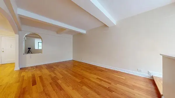 141 E 56th St #11F, New York, NY 10022