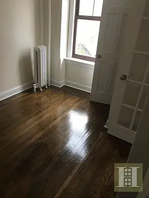 201 W 11th St #3C, New York, NY 10014