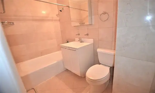 145 4th Ave #5C, New York, NY 10003