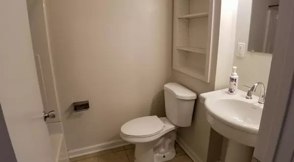 116 Patton Ave NW #B Roanoke, VA 24016