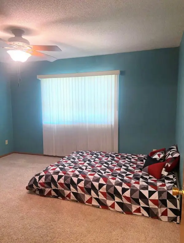 612 11th Ave NE #612, Waseca, MN 56093