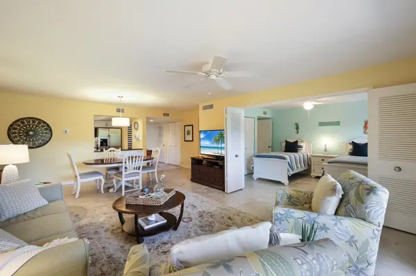 2055 Gulf of Mexico Dr #G2-104, Longboat Key, FL 34228