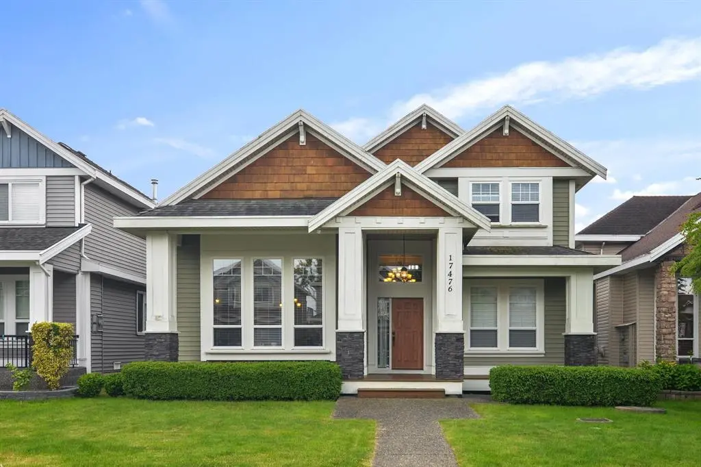17476 64A Ave, Surrey, BC V3S 3K9