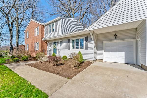 3410 Banberry Ln, New Castle, PA 16105