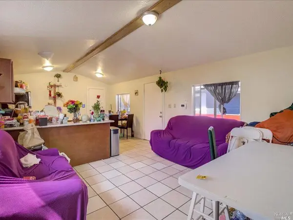740 7th St, Richmond, CA 94801