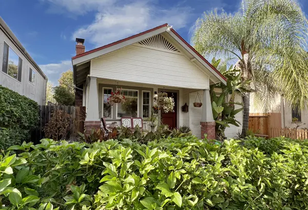 2104 25th St, Sacramento, CA 95818
